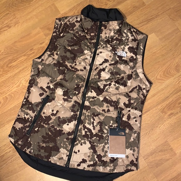 NWT The North Face Tamburello 2 Vest, Camo, Medium - Picture 2 of 12